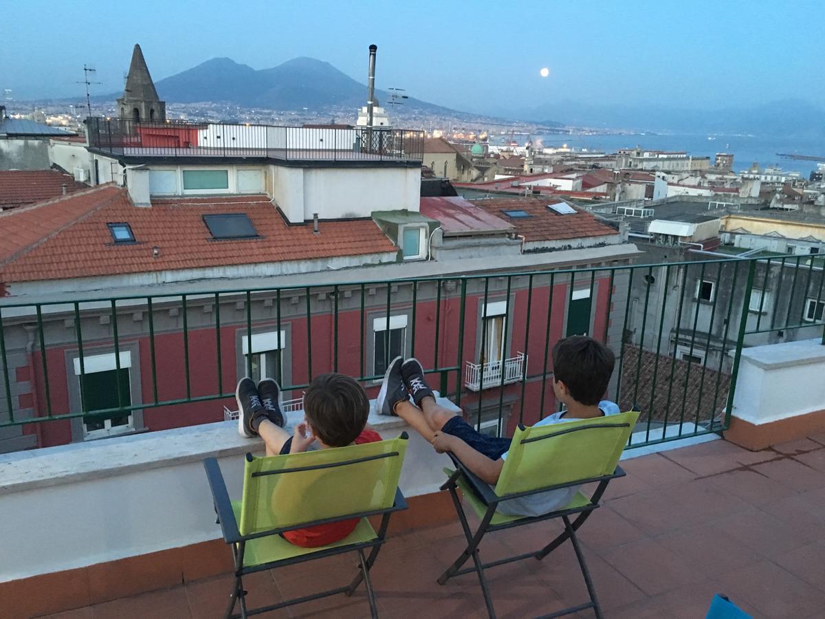 Mansarda Bellini 84 Hotel Napoli Bagian luar foto